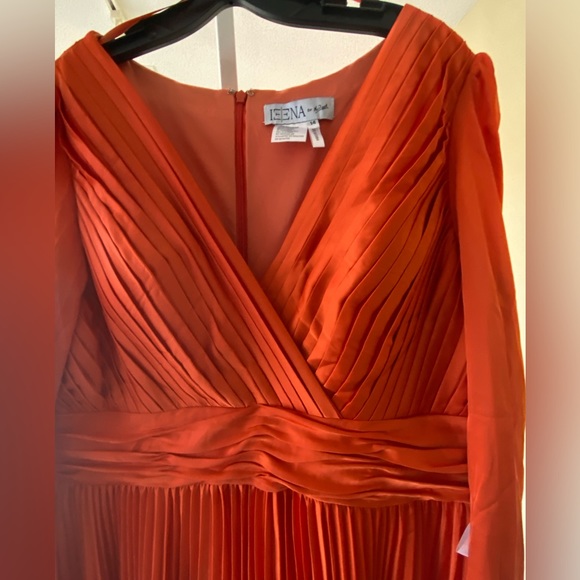 🆕Ieena Mac Duggal NWOT Long Sleeve Pleated Chiffon A-Line Gown in Sunset(MD-25) - Picture 10 of 12